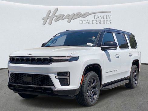 New 2026 Jeep Grand Wagoneer 4WD image 6