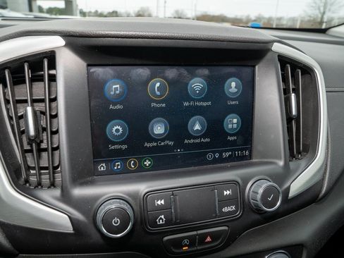 Used 2023 GMC Terrain SLT image 13