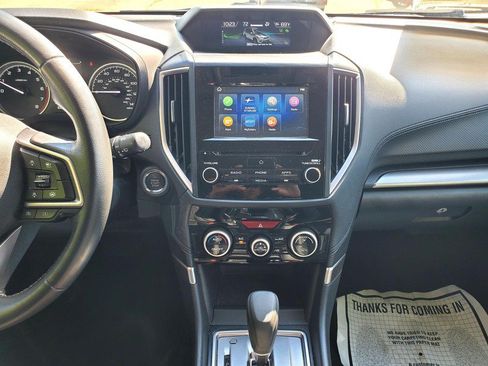 Used 2022 Subaru Forester Premium AWD/4WD image 10
