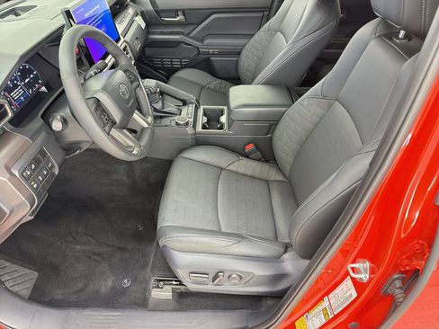 Used 2024 Toyota Tacoma TRD Sport w/ TRD Sport Premium Package RWD image 5