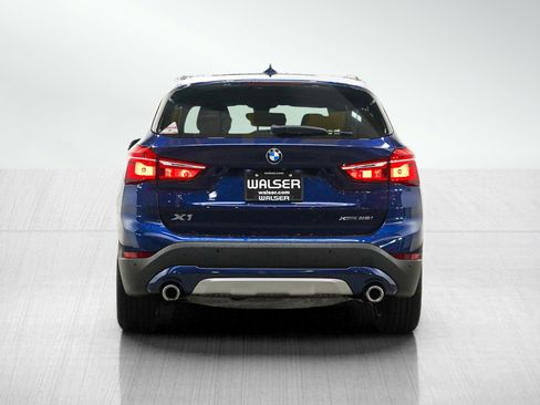 Used 2020 BMW X1 xDrive28i w/ Convenience Package AWD/4WD image 4