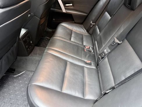 Used 2006 BMW M5 RWD image 14