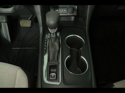 Used 2023 Chevrolet Equinox LS w/ LS Convenience Package image 26