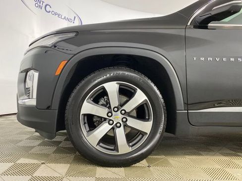 Certified 2023 Chevrolet Traverse LT w/ LT Premium Package image 28