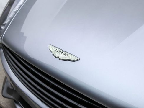 Used 2014 Aston Martin Vanquish Coupe image 88