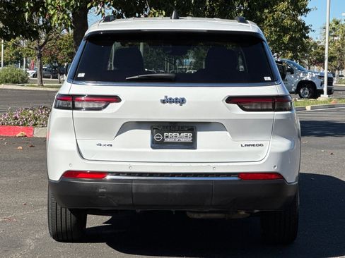 Used 2023 Jeep Grand Cherokee L Laredo image 5
