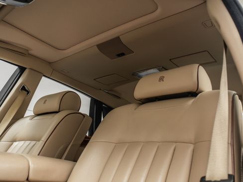 Used 2007 Rolls-Royce Phantom Sedan RWD image 18