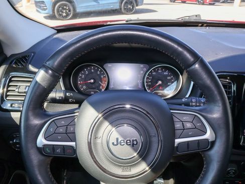 Used 2019 Jeep Compass Limited AWD/4WD image 20