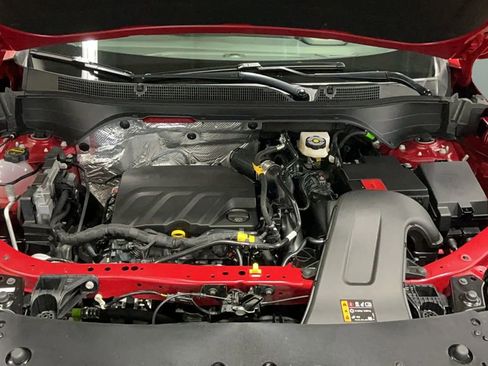 New 2026 Chevrolet Trax RS image 3