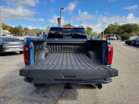 New 2026 GMC Sierra 2500 Denali w/ Technology Package AWD/4WD image 6