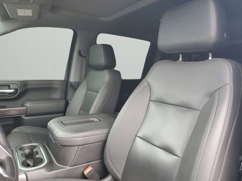 Used 2022 Chevrolet Silverado 2500 LTZ w/ LTZ Plus Package image 30