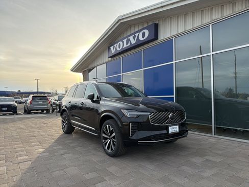 New 2026 Volvo XC90 B5 Core w/ Protection Package Premier image 1