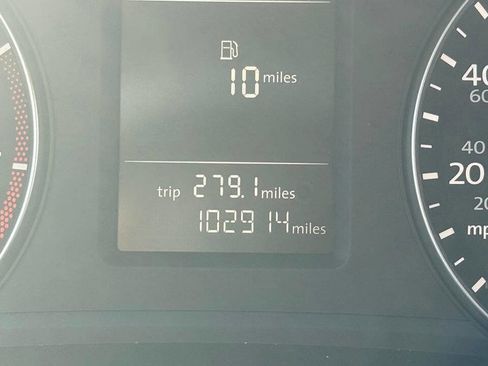 Used 2014 Volkswagen Passat 1.8T S image 34