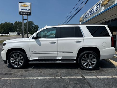 Used 2019 Chevrolet Tahoe LT w/ LT Signature Package RWD image 9