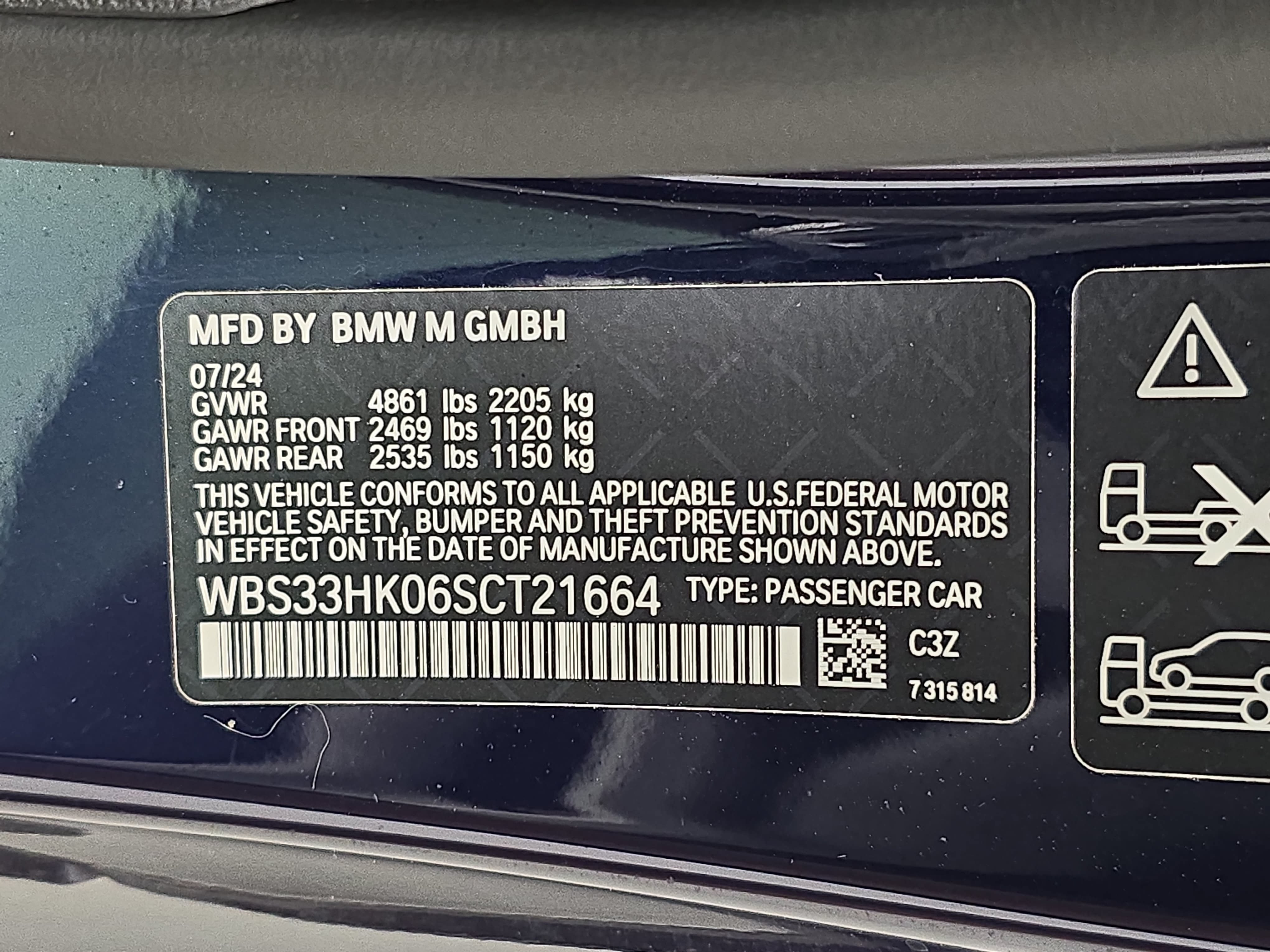 Used 2025 BMW M4 xDrive Competition AWD/4WD image 37