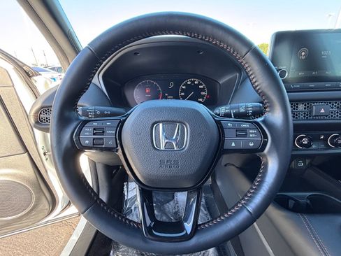 Certified 2025 Honda HR-V Sport image 23