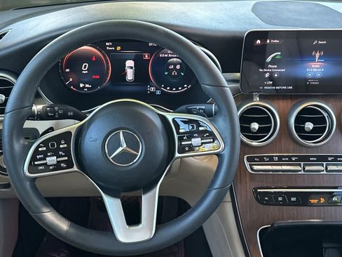 Used 2022 Mercedes-Benz GLC 300 4MATIC image 13