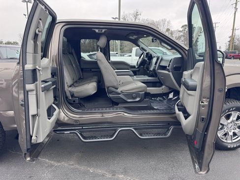 Used 2017 Ford F150 XLT w/ Equipment Group 301A Mid image 24