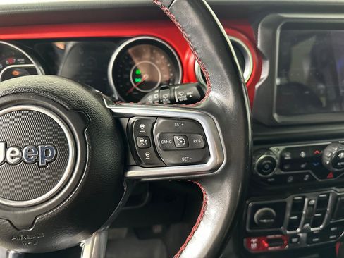 Used 2020 Jeep Wrangler Unlimited Rubicon w/ Dual Top Group image 24