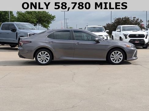 Used 2023 Toyota Camry LE FWD image 4