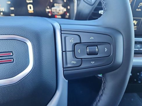 New 2026 GMC Sierra 1500 Elevation image 13