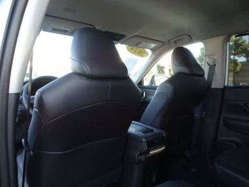 Used 2024 Toyota Grand Highlander XLE image 22