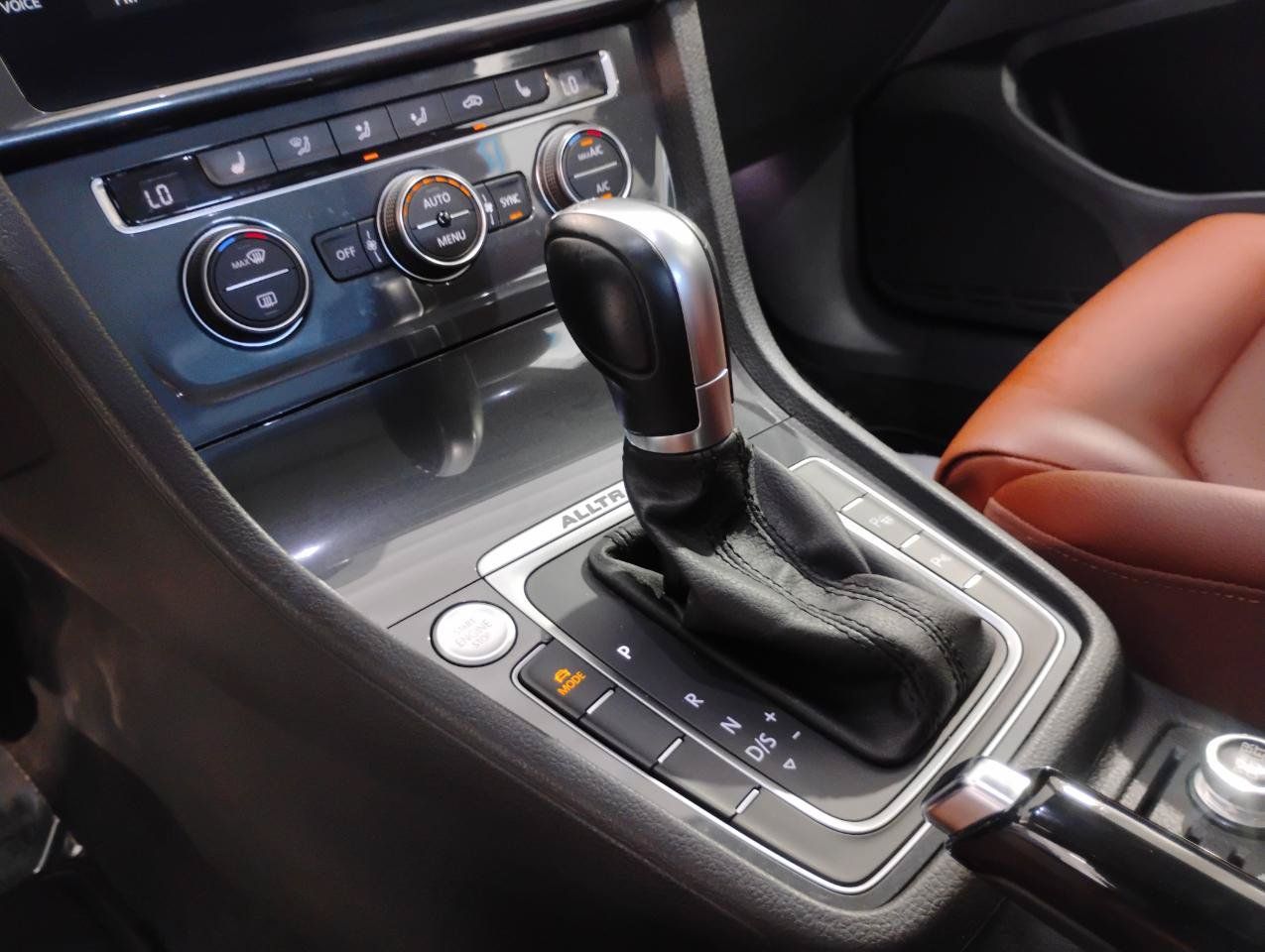 Used 2019 Volkswagen Golf Alltrack SE AWD/4WD image 34