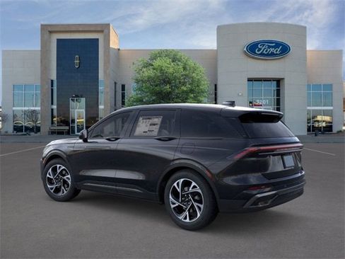 New 2026 Lincoln Nautilus Premier w/ Jet Appearance Package image 4