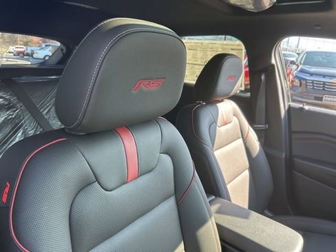 New 2026 Chevrolet Trax RS w/ Sunroof Package image 19