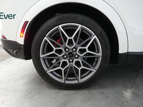Used 2025 Ford Mustang Mach-E GT AWD/4WD image 28