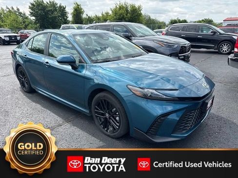 Certified 2025 Toyota Camry SE AWD/4WD image 1