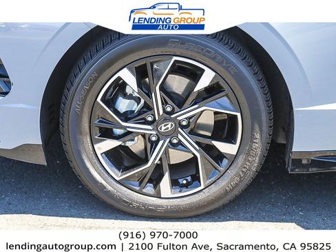 Used 2025 Hyundai Sonata SEL FWD image 9