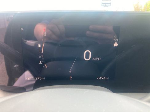 Certified 2024 Buick Encore GX Preferred FWD image 25