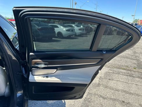 Used 2013 BMW 740i image 66