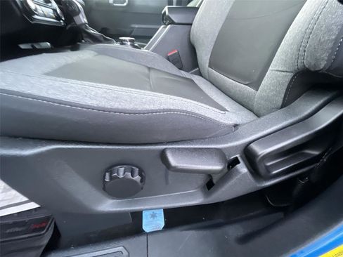 Used 2022 Ford Bronco Big Bend image 13