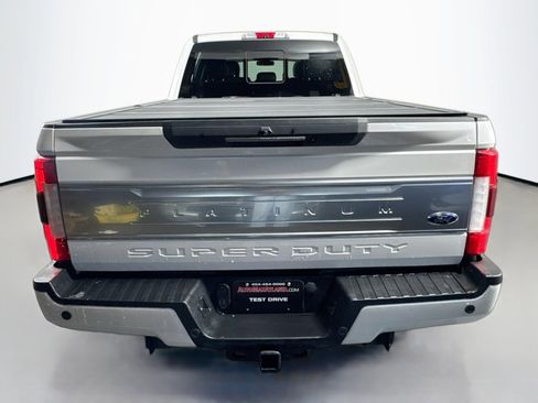 Used 2019 Ford F250 Platinum w/ Platinum Ultimate Package image 8