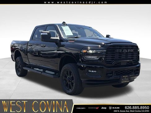 Used 2025 RAM 2500 Big Horn AWD/4WD image 1