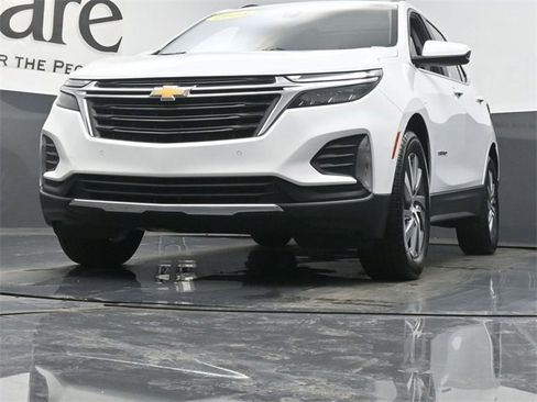 Used 2023 Chevrolet Equinox LT image 55