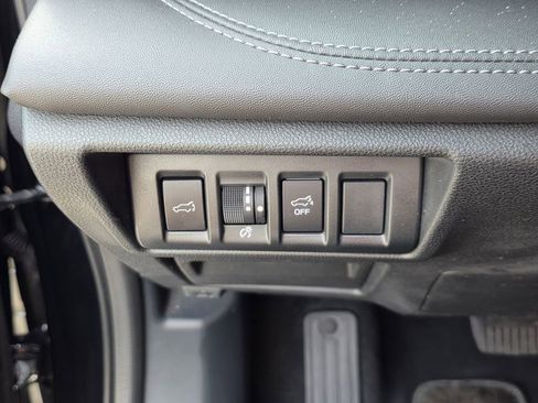 Certified 2022 Subaru Outback Limited image 25