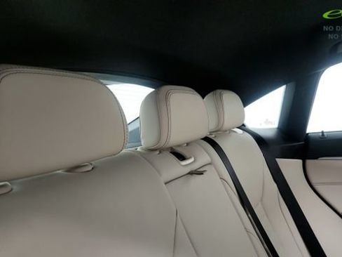 Used 2023 BMW i4 eDrive35 RWD image 39