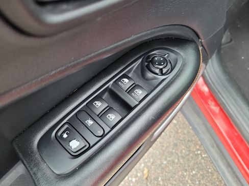 Used 2021 Jeep Compass Limited AWD/4WD image 22