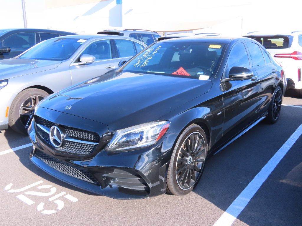 Used 2021 Mercedes-Benz C 300 Sedan image 2