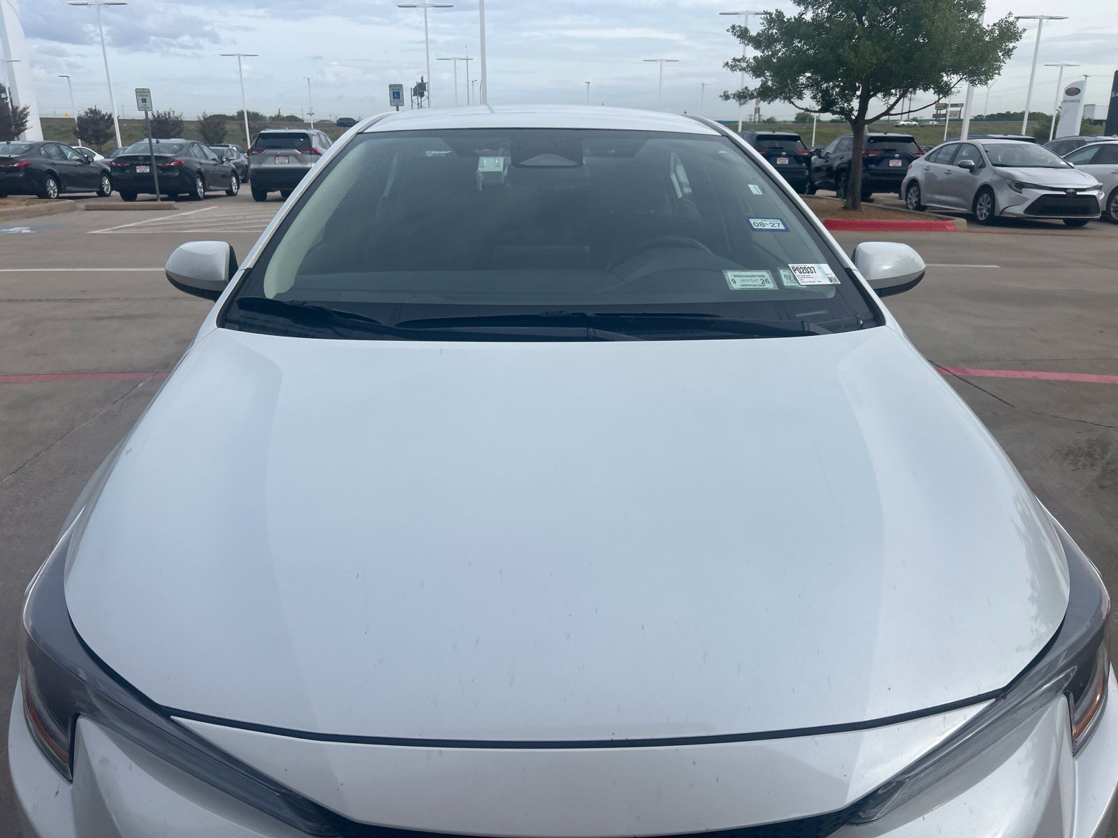 Used 2025 Toyota Corolla LE FWD image 3