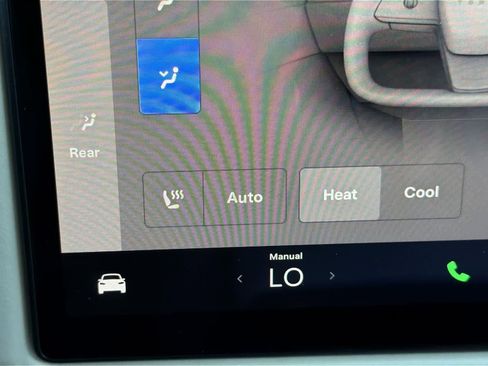 Used 2023 Tesla Model X Plaid image 19