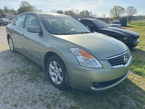 Used 2008 Nissan Altima 2.5 SL w/ SL Pkg image 2