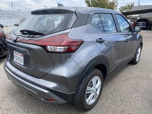Used 2024 Nissan Kicks S FWD image 9
