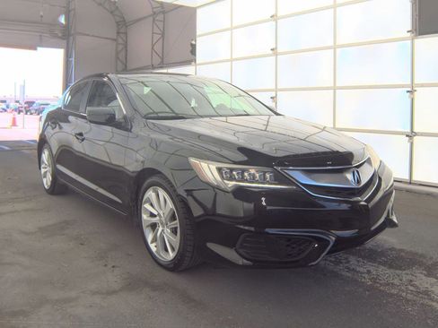 Used 2017 Acura ILX FWD image 4