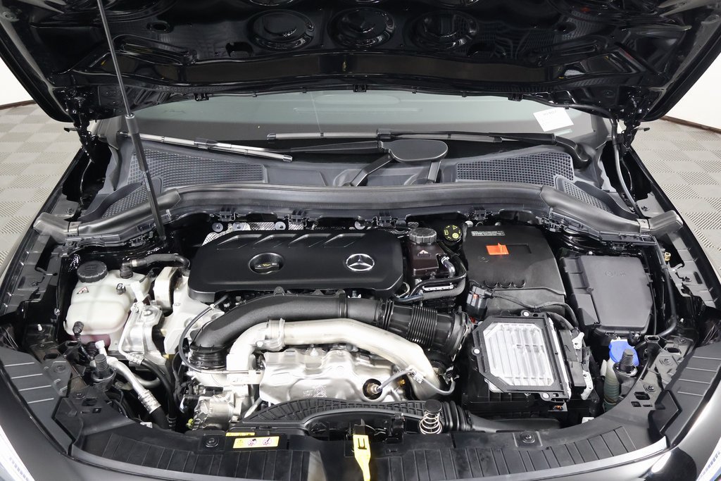 Certified 2025 Mercedes-Benz GLA 250 image 15