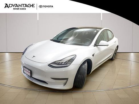 Used 2021 Tesla Model 3 Standard Range Plus RWD image 4