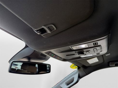 Used 2024 Chevrolet Tahoe Premier image 27